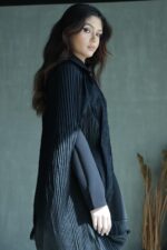 Pleated cape jacket - Image 3